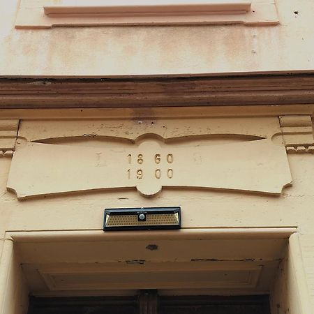 Appartement De Charme 1860-1900 コルマール エクステリア 写真